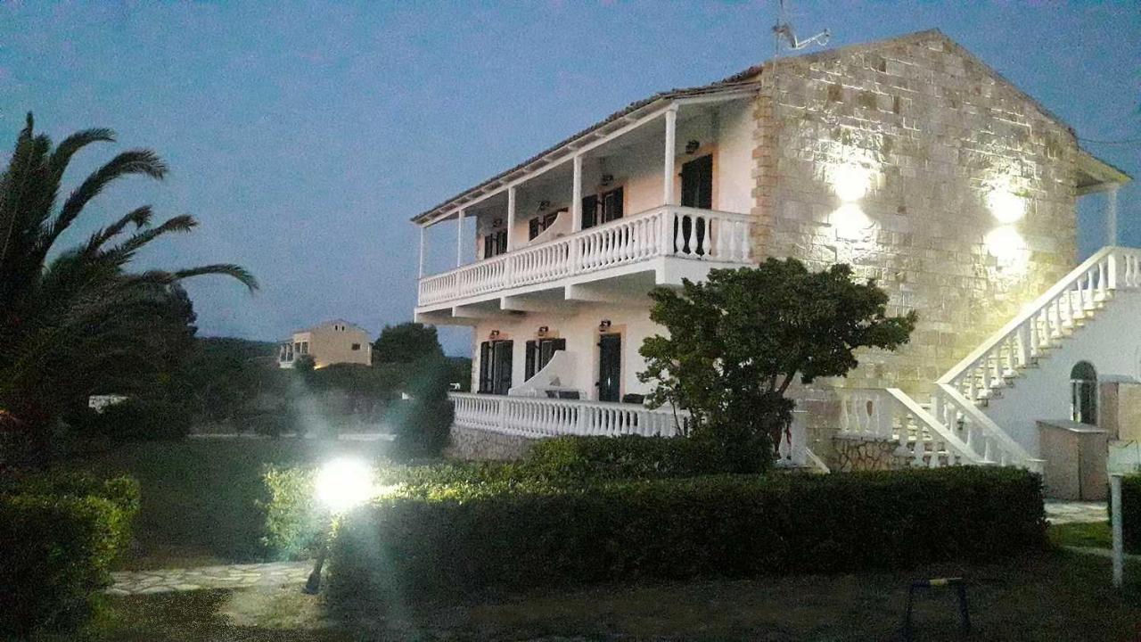 Elli Beach Apartments And Studios Almiros Beach 外观 照片