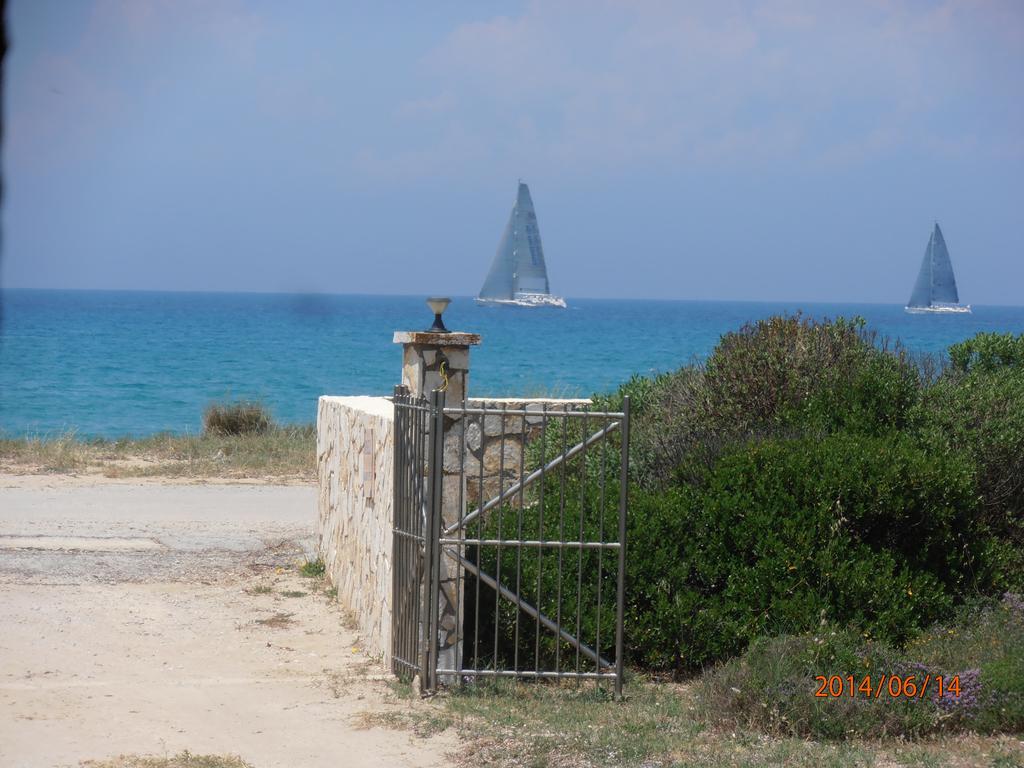 Elli Beach Apartments And Studios Almiros Beach 外观 照片